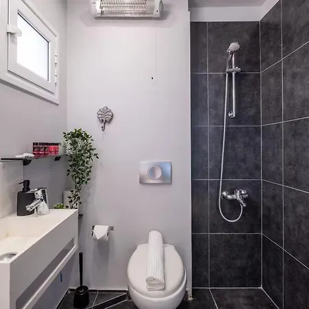 Acropolis View Studio With Jacuzzi Apartment *